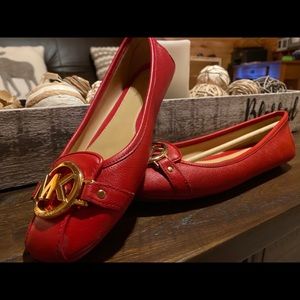 Michael Kors leather flat shoe.  Size 6